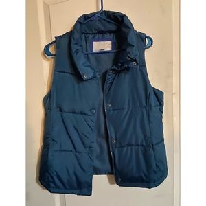 Old Navy Vest. EUC